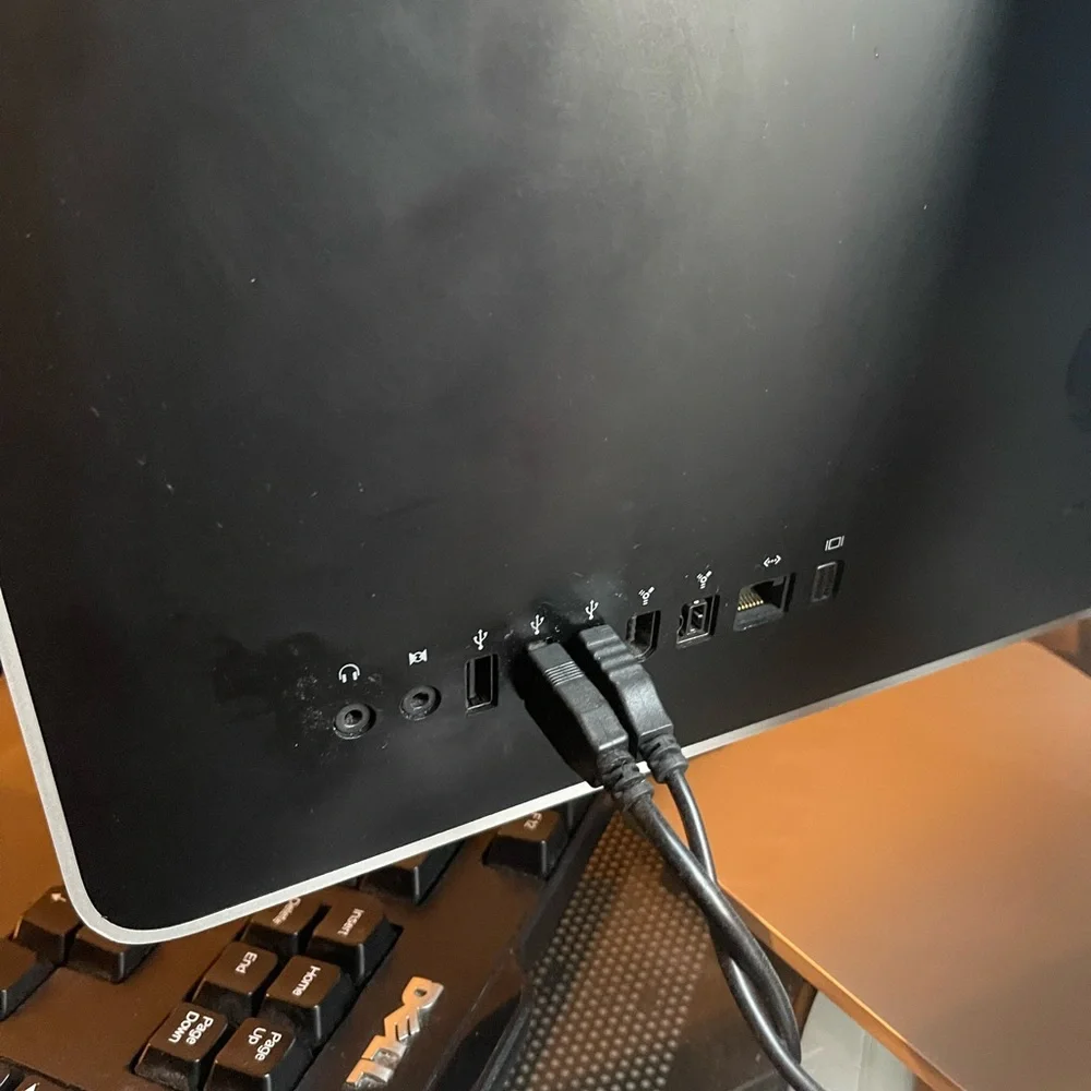 Apple desk top computer